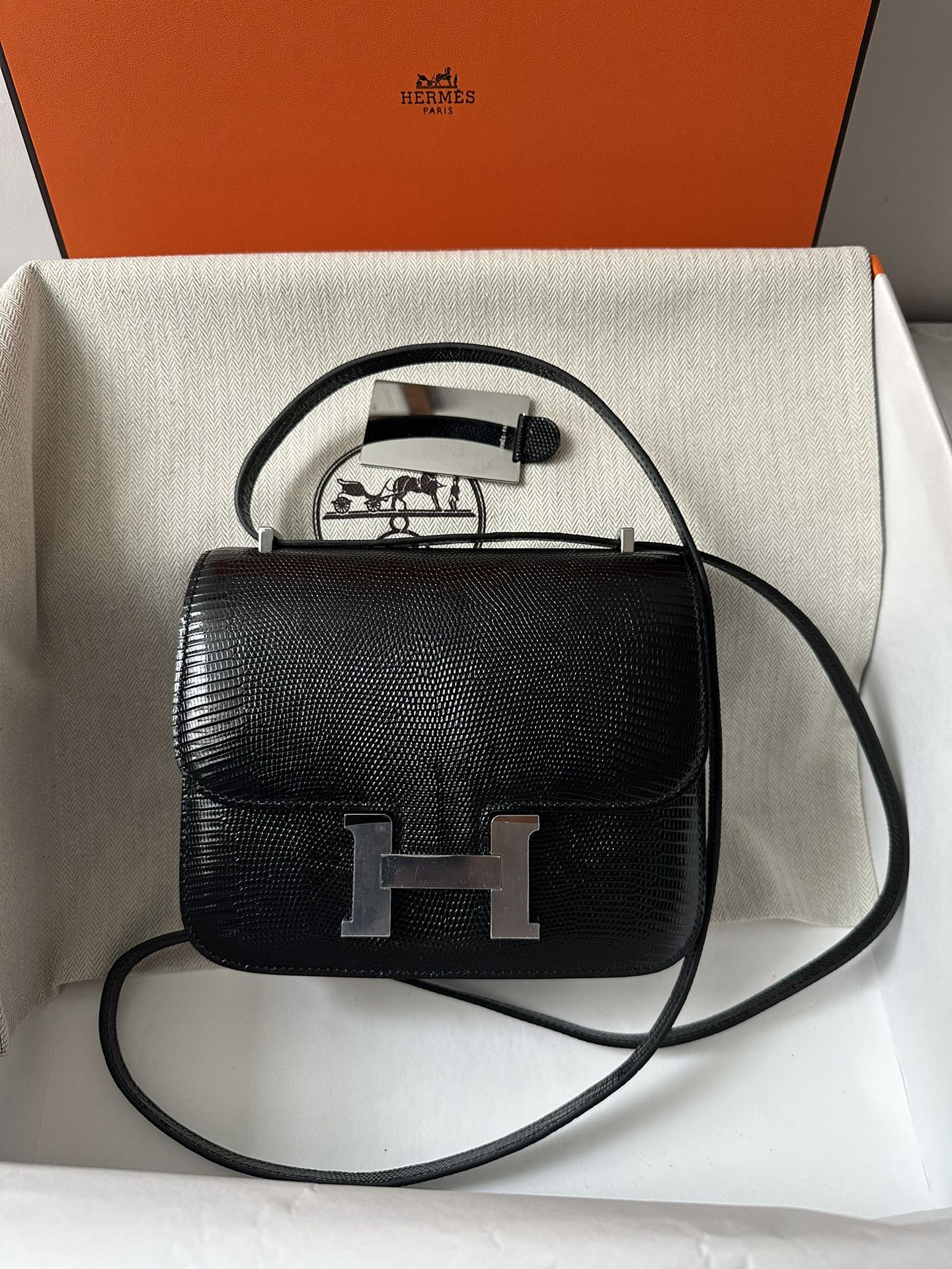 HERMES CONSTANCE 18 BLACK LIZARD SILVER HARDWARE