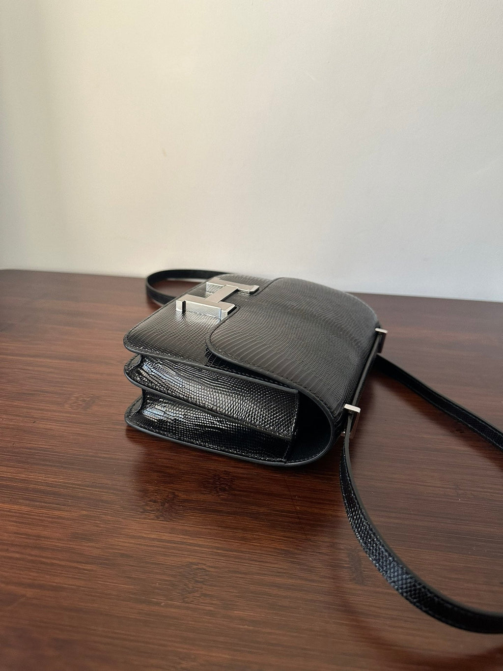 HERMES CONSTANCE 18 BLACK LIZARD SILVER HARDWARE