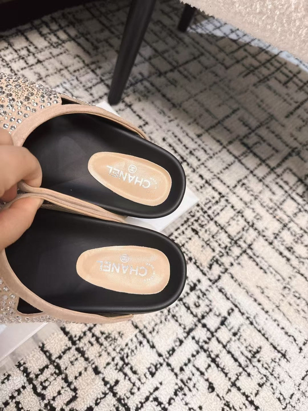 CHANEL FLAT MULE IN LIGHT BROWN SUEDE WITH CRYSTALS