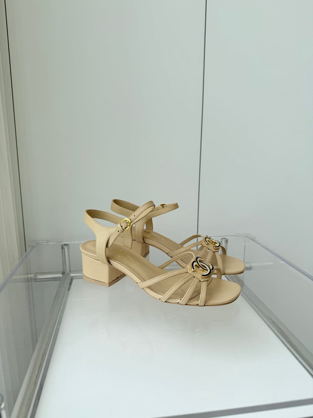 CHANEL MID HEEL SANDALS IN FLAX YELLOW LAMBSKIN