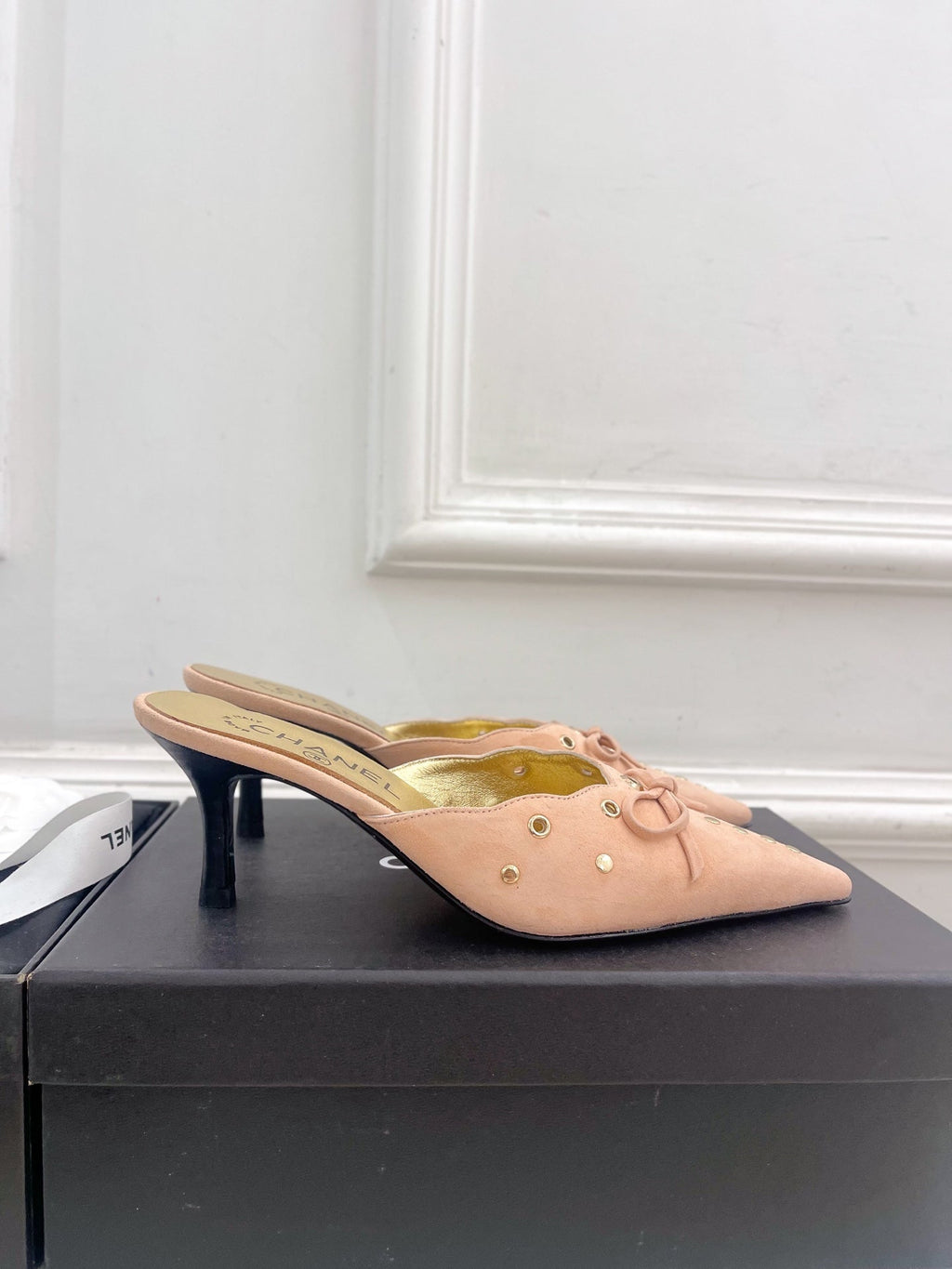 CHANEL HIGH 65 MM MULE IN PEACH PINK SUEDE