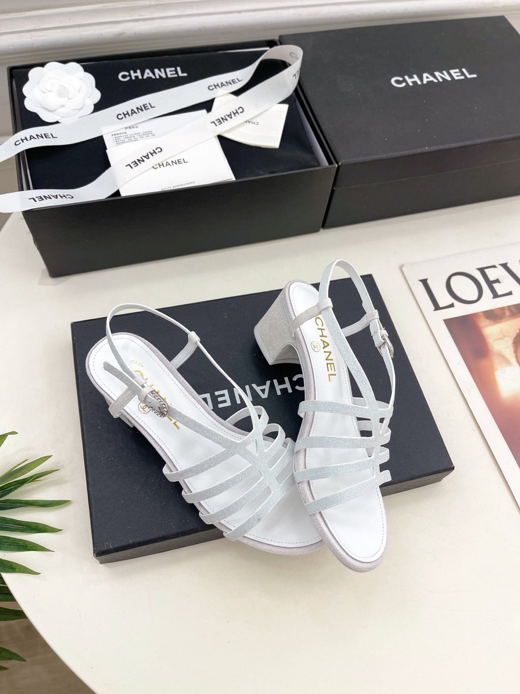 CHANEL WHITE ROMAN 5 CM SANDALS