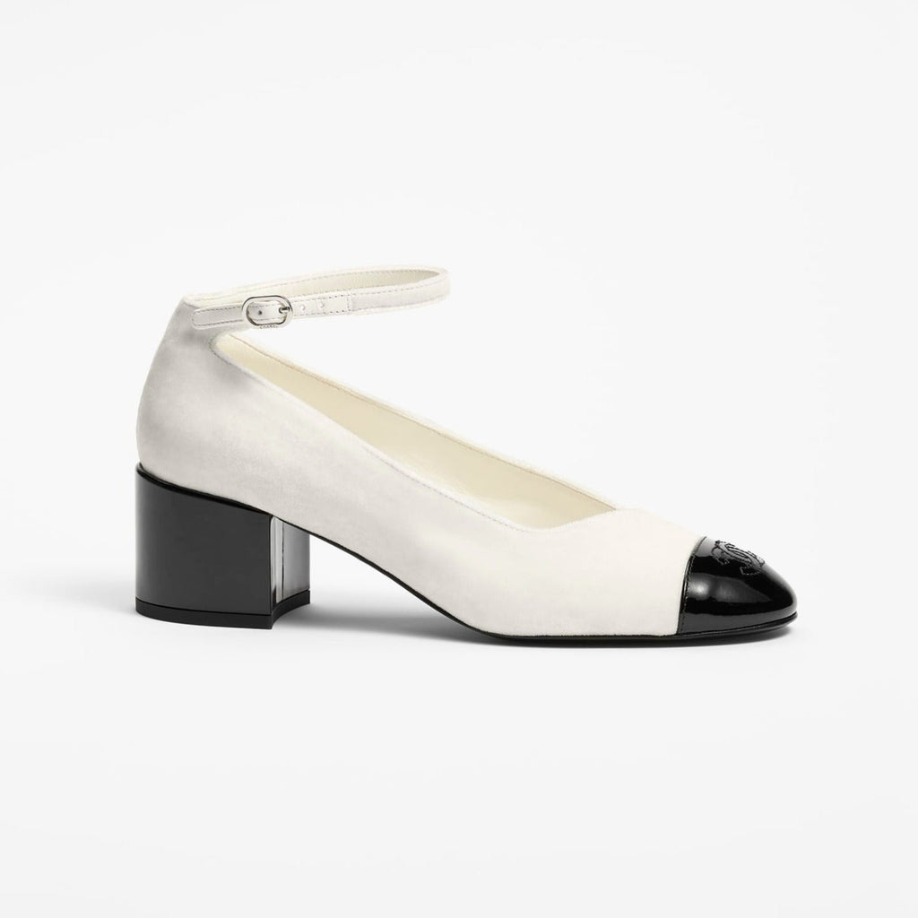 CHANEL MARY JANES IVORY BLACK VELVET